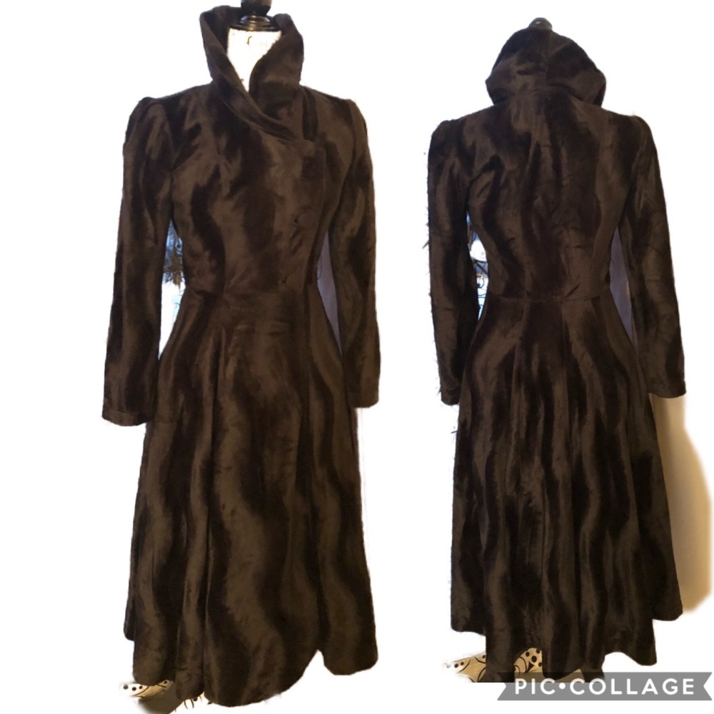 STOP STARING Glam Goth Velvet Coat